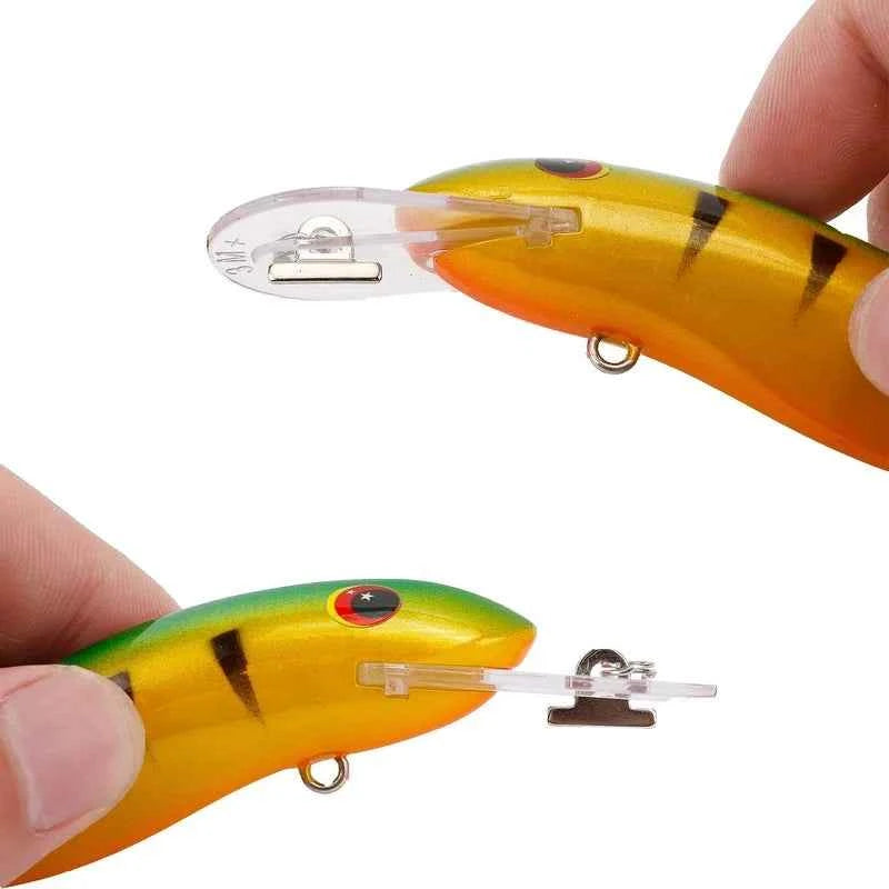 Minnow Lure 10.5cm 13.4g Sinking Hard Crankbait With 3D Eyes Treble Hooks