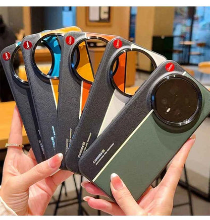 For Honor Magic 8 and Magic 8 Pro phone cases, featuring a two-tone design, a comfortable feel, and fluorescent lines.