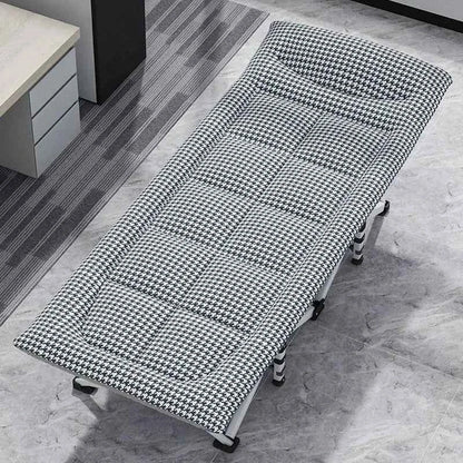 Camping Cot Comfortable with Pad  Portable Folding Bed for Sleeping Single Supports Travel Office Garden Beds  складная кровать