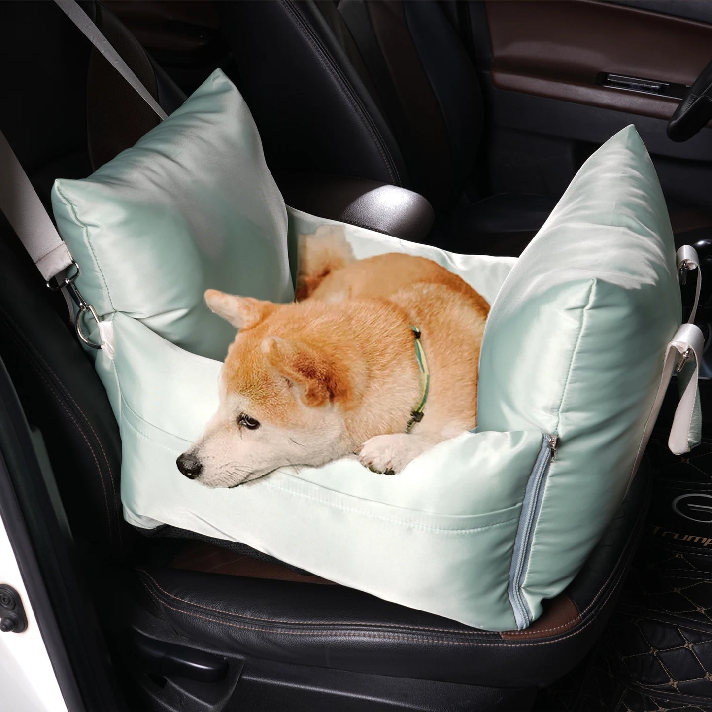 Winter Waterproof Luxury Dog Car Seat Pet Beds Comfortable Puppy Dog Bed Soft Travel Pet Car Seat with Safety Buckle