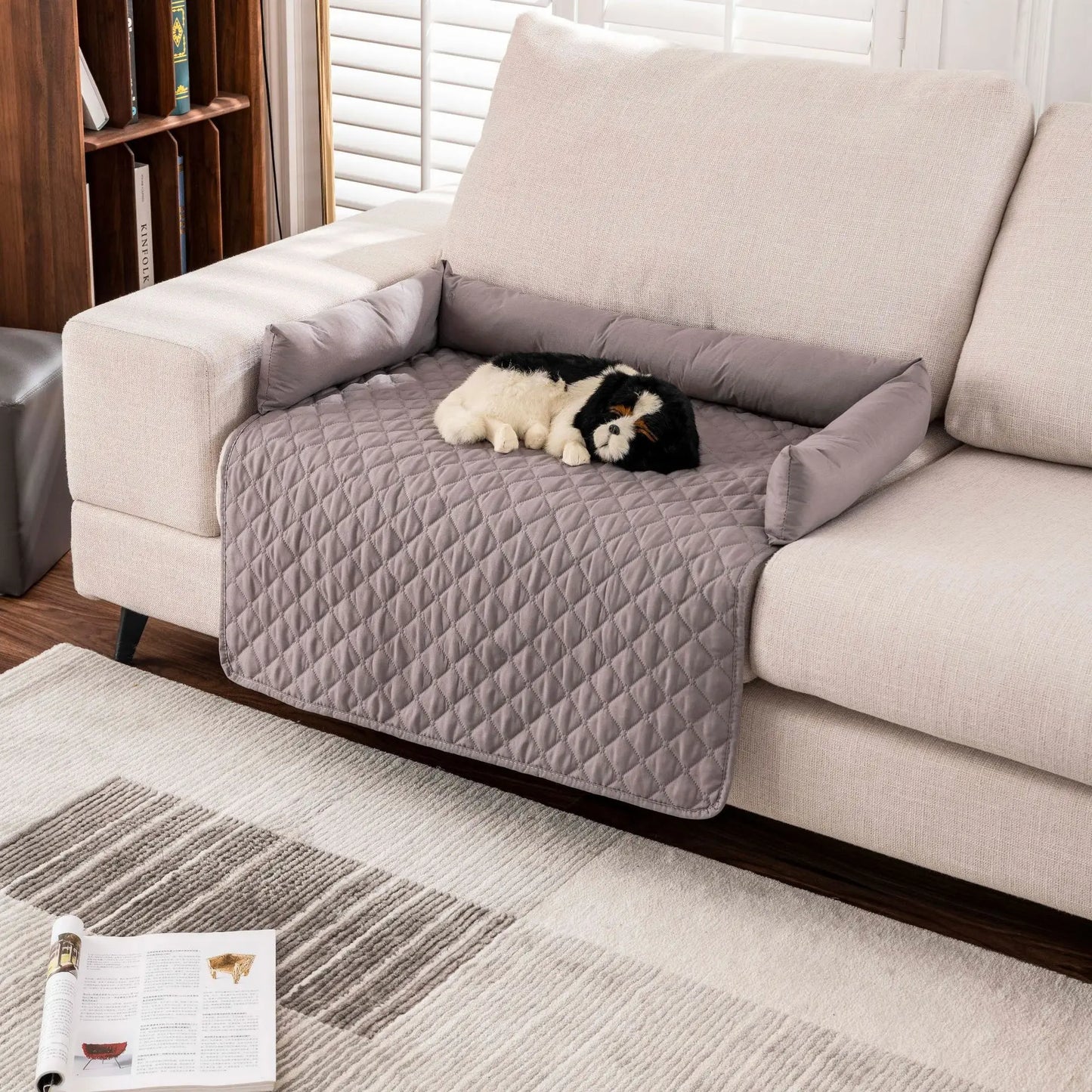 Luxury Pet Cat and Dog Sofa Bed Living Room Calming Folding Mattress Waterproof Cat and Dog Pet Mat All Season Universal Sofa