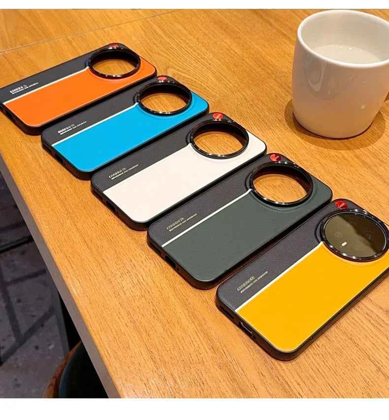 For Honor Magic 8 and Magic 8 Pro phone cases, featuring a two-tone design, a comfortable feel, and fluorescent lines.