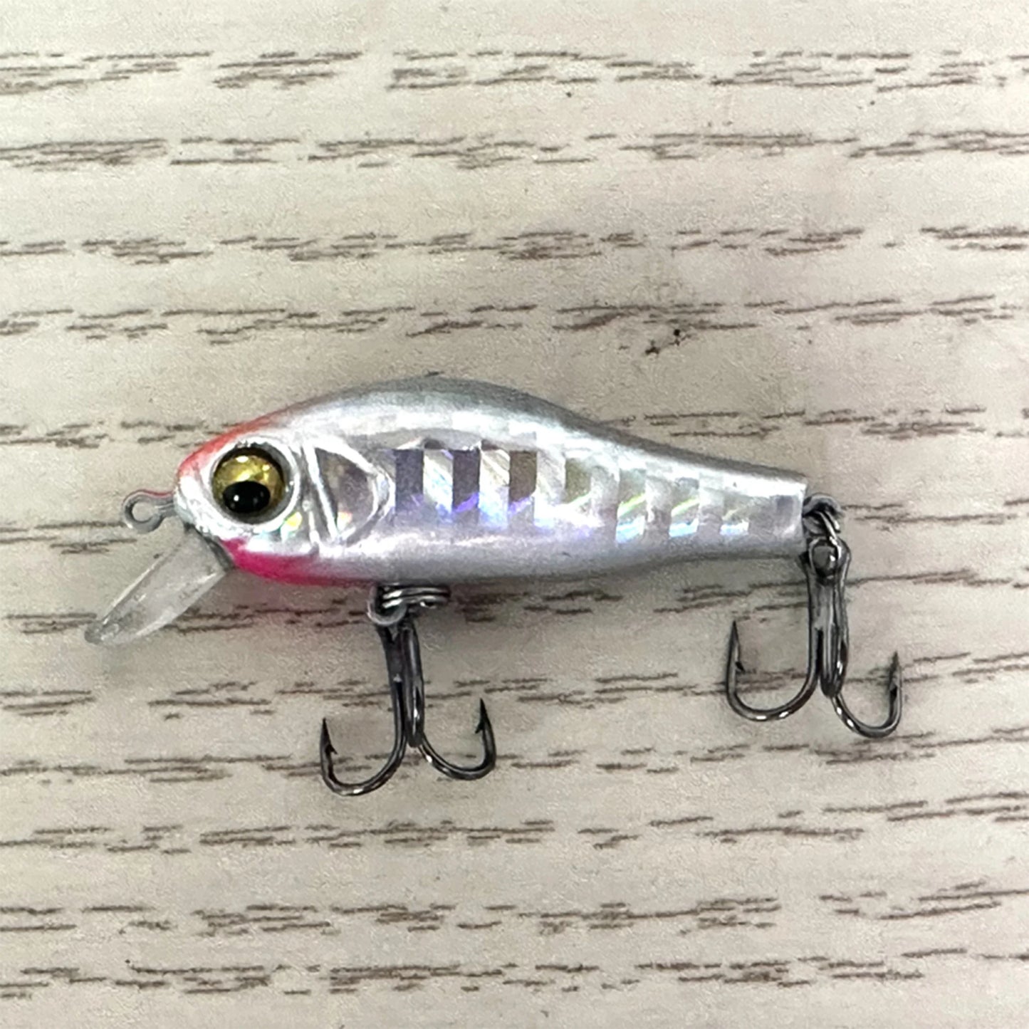 Luya Bait Boxed Minnow Lure One Piece Diving Floating Freshwater 2.2g Black