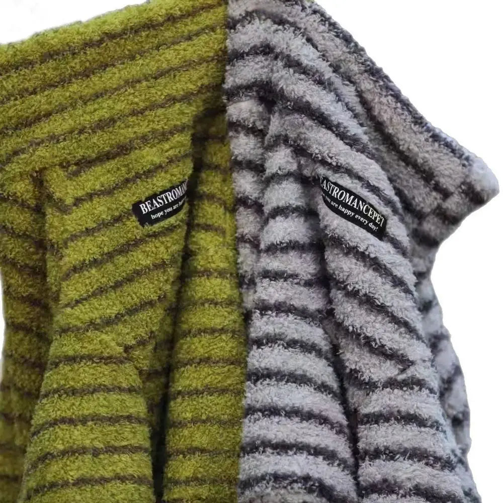 Fashion Polyester Stripe Fleece Dog Pullover Thickened Winter Warm Dog Sweater Dog Turtleneck Sweatshirt Medium Large Dogs