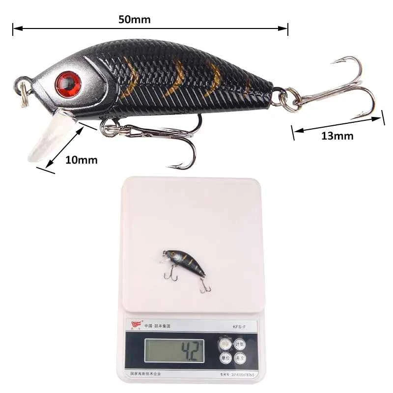 8 Piece Crankbait Minnow Lure Set Floating Topwater Fishing Lures Kit